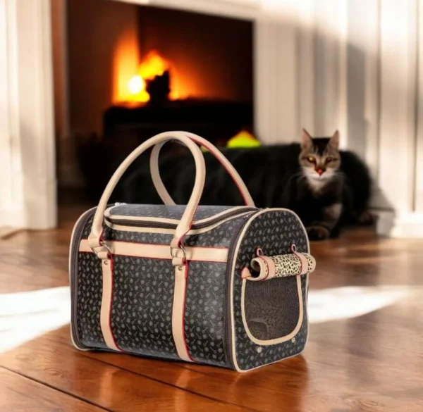 Luxury Leopard Print Folding Pet Sling Bag – Stylish Shoulder Carrier for Small and Medium Dogs & Cats